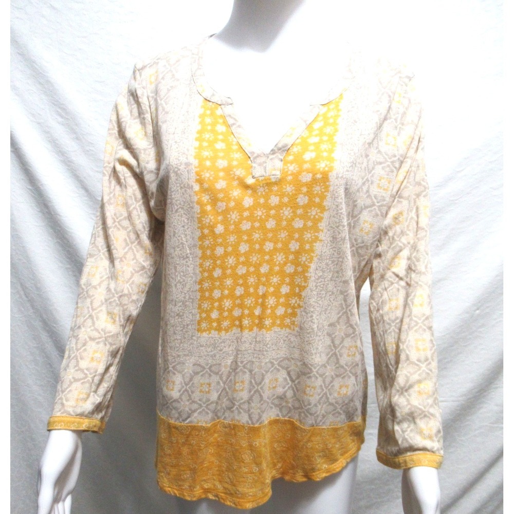 Lucky Brand Women's Large Yellow & Gray Geometric Print V-Neck T-Shirt Blouse